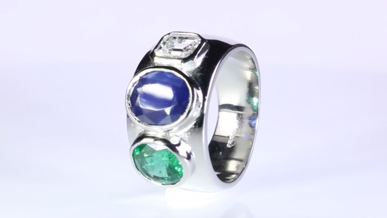 Blue sapphire and diamond combination sales